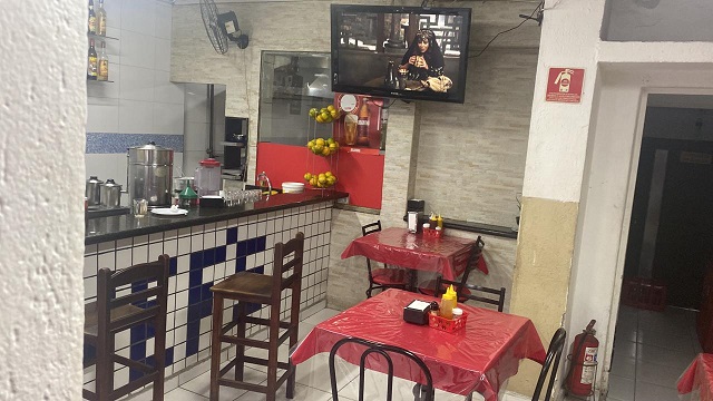 Ref; 1084 – Lanchonete Metrô Belém (Mov. R$ 70 mil ).